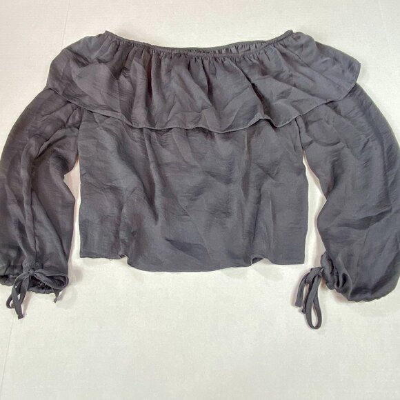 Atmosphere cold shoulder gray long sleeve blouse, 4 - Picture 1 of 9